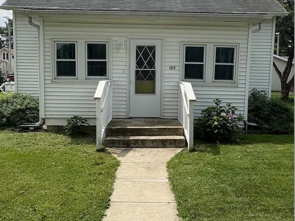 165 E Lincoln St, Greenview, IL 62642