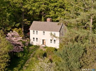 4 Cemetery Rd, Collinsville, CT 06019