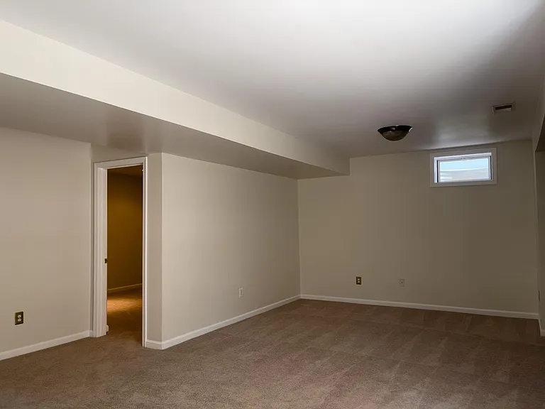 14741 Dogwood Park Ln — Photo 36