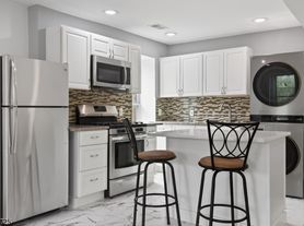 223 Main St, Belleville, NJ
