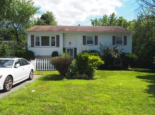 6 Wood St, Spring Valley, NY 10977