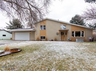 303 Pine St, Manhattan, MT 59741