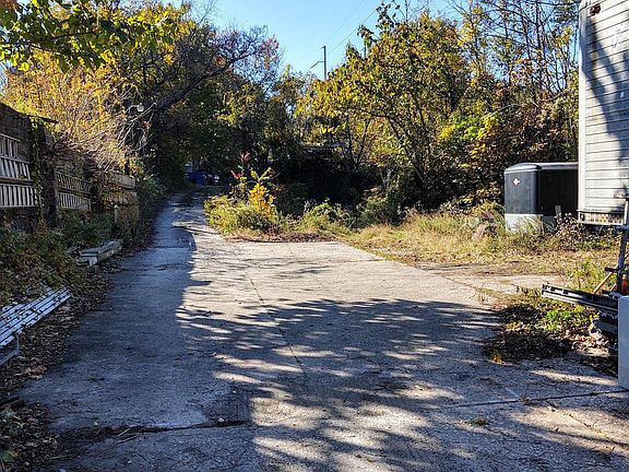 5th image of 7600 Germantown Ave