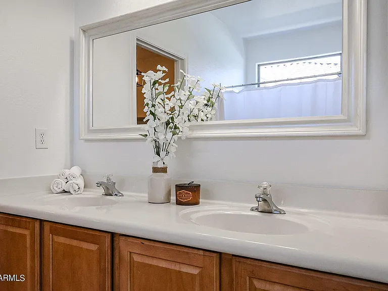 39768 N High Noon Way — Photo 14