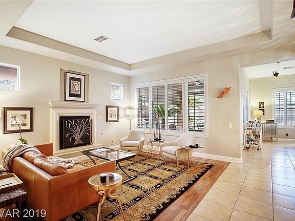 3rd image of 220 Muldowney Ln