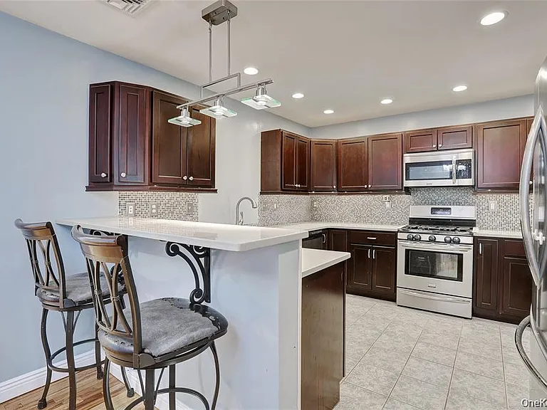 6 Hemlock Ln — Photo 11