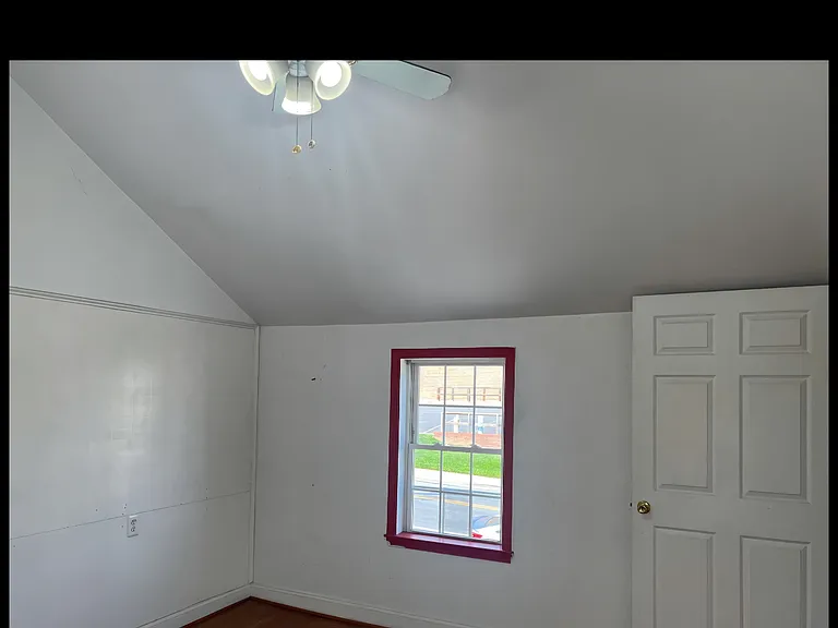 7306 Belair Rd — Photo 7
