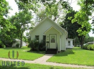 406 Travis St, Salix, IA 51052
