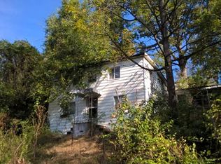 1666 S Middle St, Charleston, WV 25387