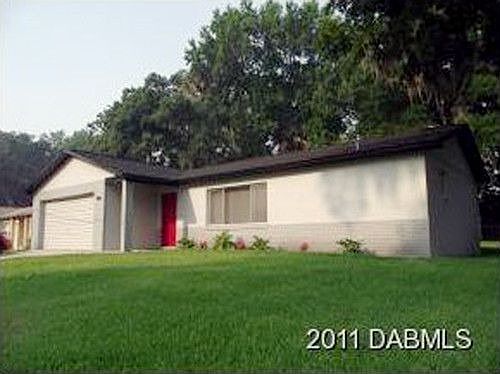 1st image of 1029 Calle Grande St
