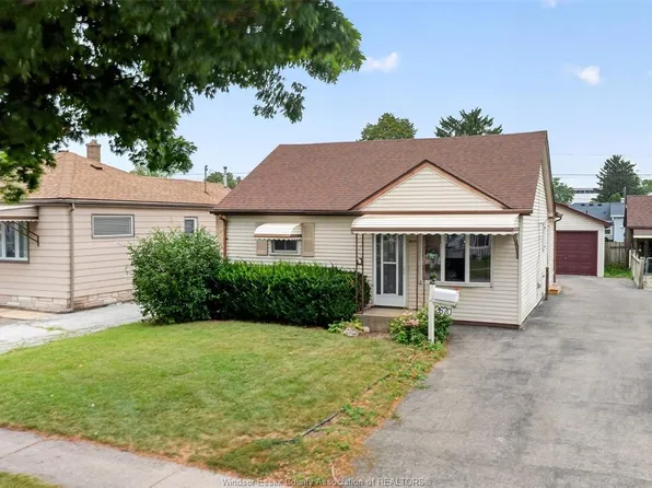 2670 Chandler Rd, Windsor, ON N8W 4B3