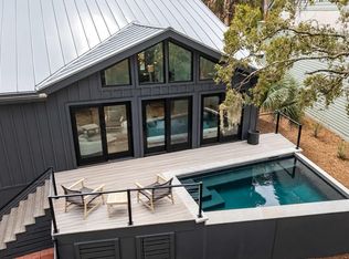 178 Marsh Island Dr, Johns Island, SC 29455