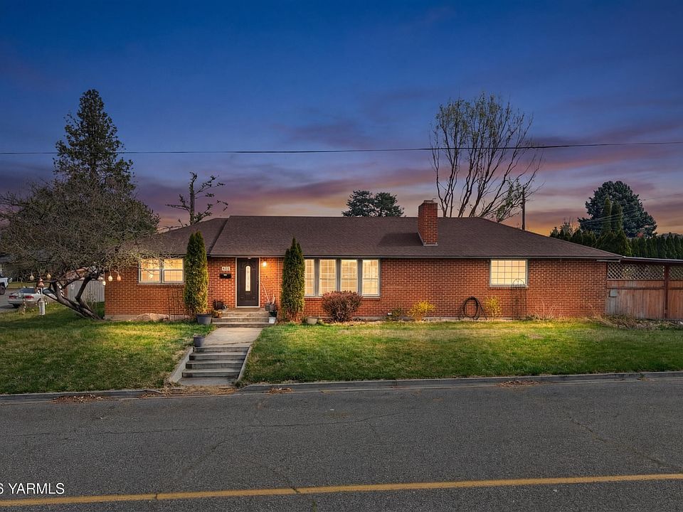 1st image of 217 Velma St