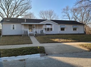 3330 Harriet St, Inkster, MI 48141