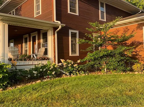 23308 Gull Ave, Clear Lake, IA 50428