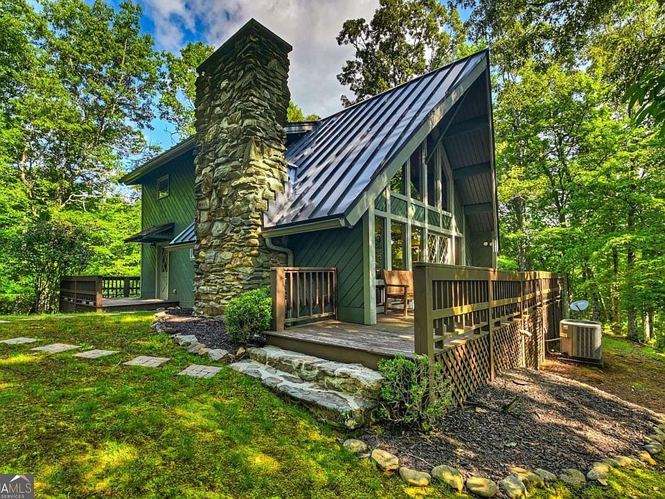 1st image of 685 Cross Creek Rd #62