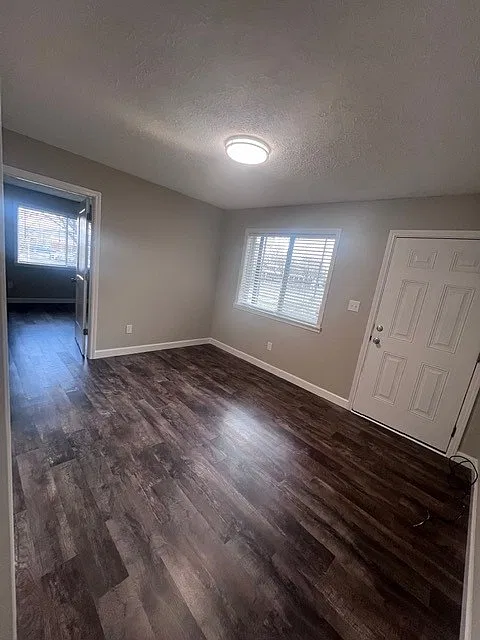 1 bed, 450 sqft, $750 — Photo 3