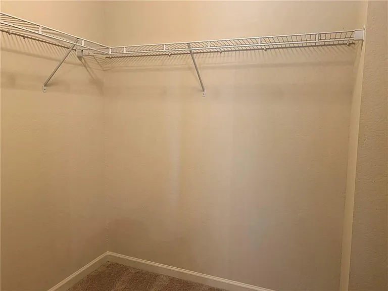 929 Independence Ave — Photo 14