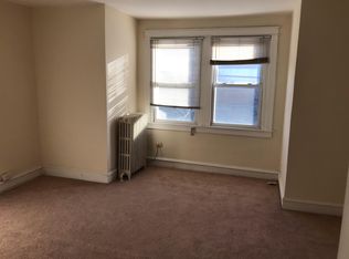 404 W 15th St, Chester, PA 19013