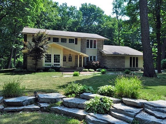 1st image of 2450 Anita Dr