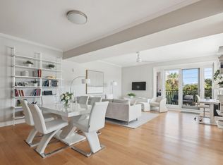 33 Calhoun St APT 218, Charleston, SC 29401