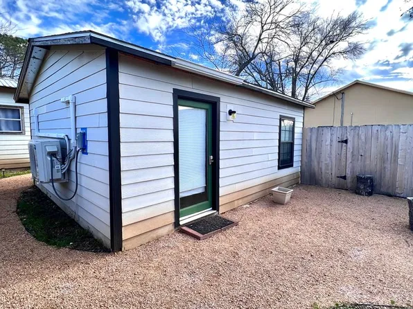 924 North St-Broussard, 924 North St, Kerrville, TX 78028
