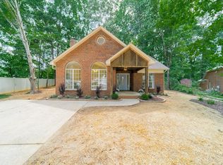 8002 David Lee Ln, Charlotte, NC 28227