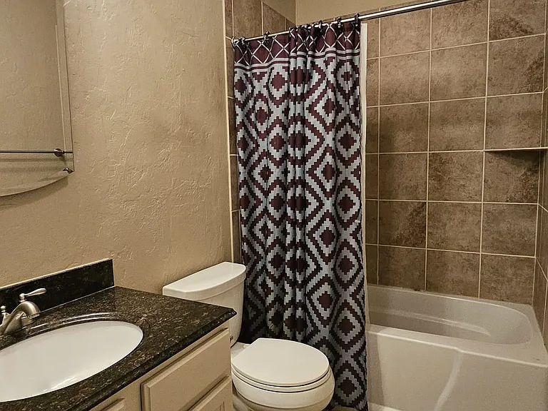 2nd Bathroom