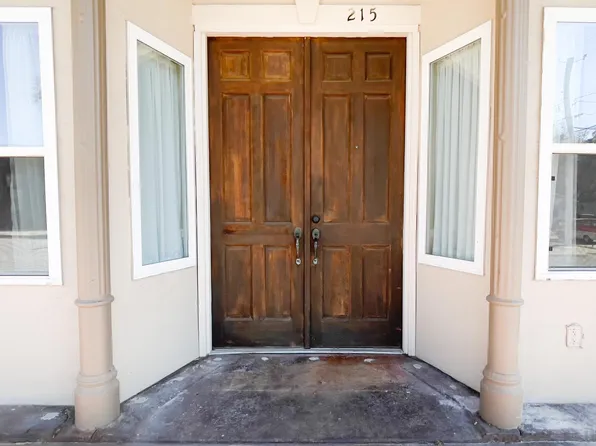 215 N Wright St, Siloam Springs, AR 72761