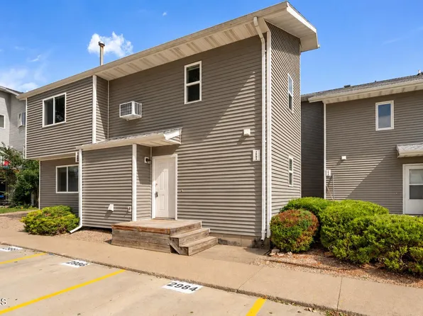 2992 Warwick Loop, Bismarck, ND 58504