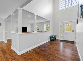 6 Stanton Ln, Preston, CT 06365