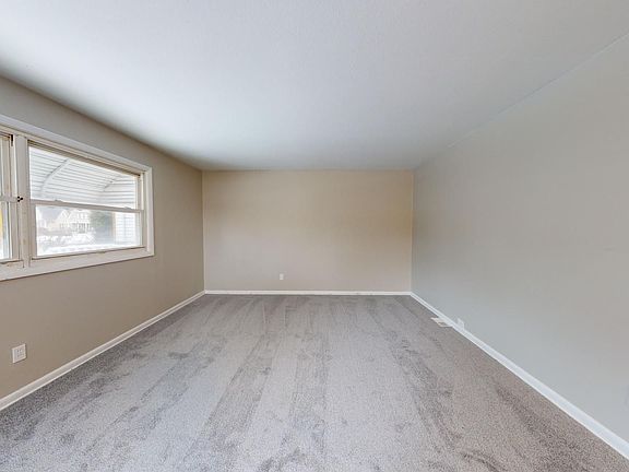 5th image of 3448 Memphis Ave