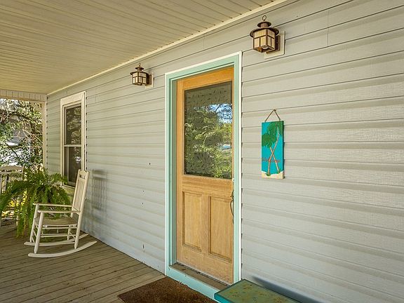 2nd image of 448 Avenue A