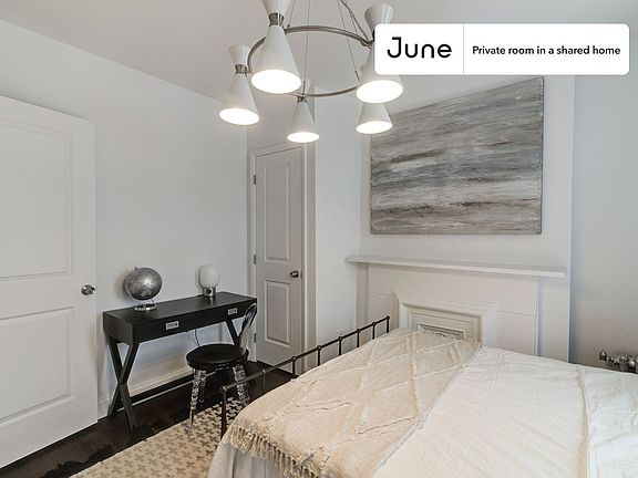 3rd image of 644 Park Pl #C