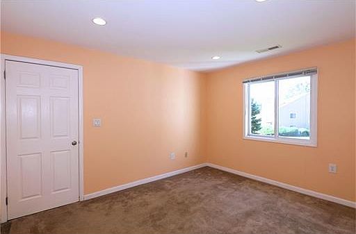 2nd image of 1615 Aspen Dr