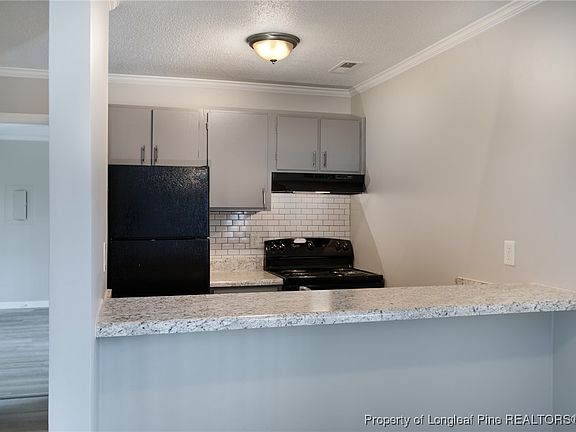 5th image of 5874 Century Oaks Dr #D