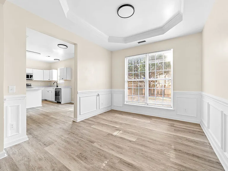 5403 Peachwood Dr — Photo 24