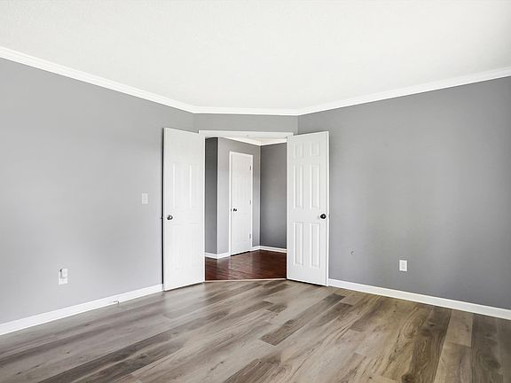 5th image of 1856 Kingen Dr