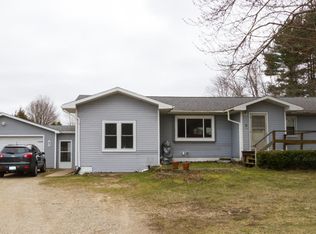 43 70th St, South Haven, MI 49090