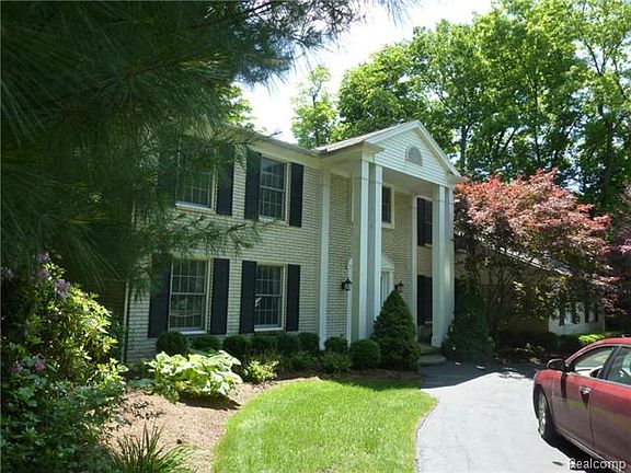 2nd image of 21442 Beauford Ln