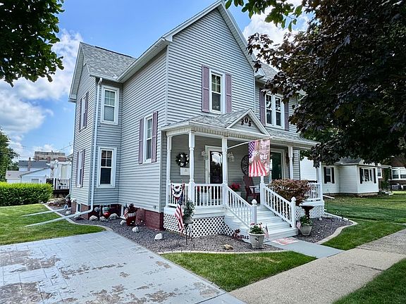 2nd image of 305 N Washington St