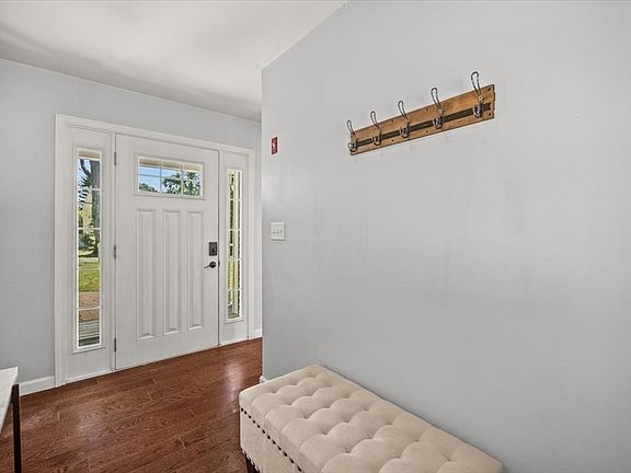 5th image of 38 Fruit St