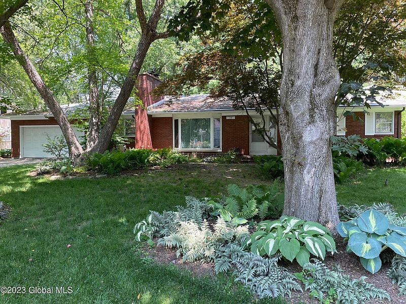 4th image of 48 N Helderberg Parkway
