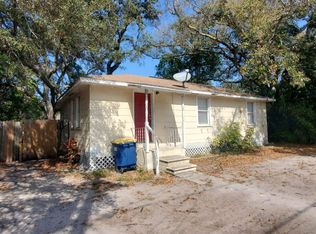 1124 Belleair Rd, Clearwater, FL 33756