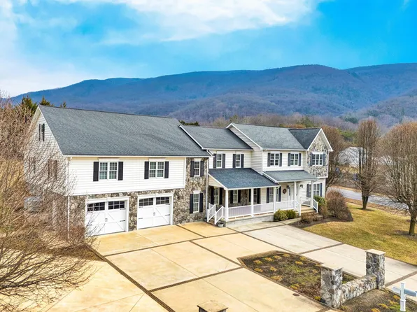 116 Dustys Rd, Covington, VA 24426