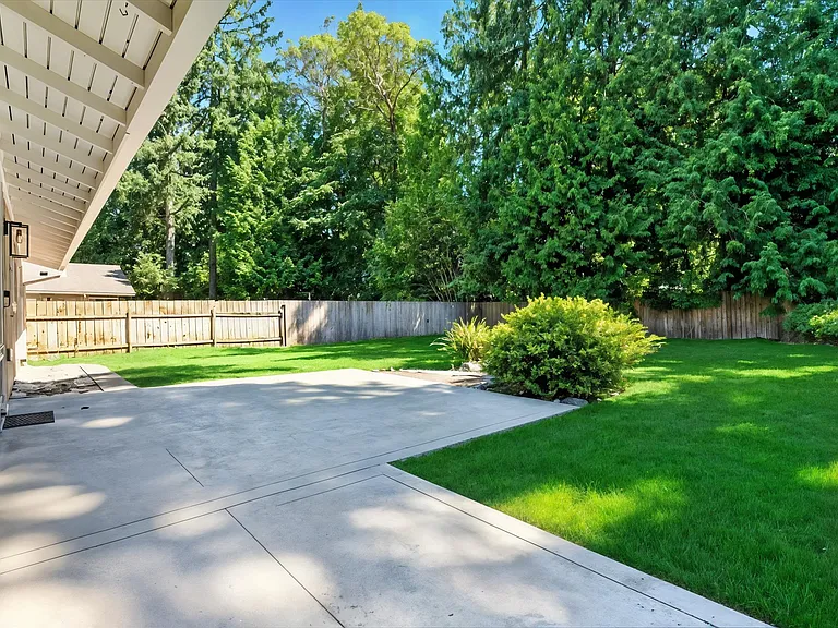 4230 90th Ave SE — Photo 37