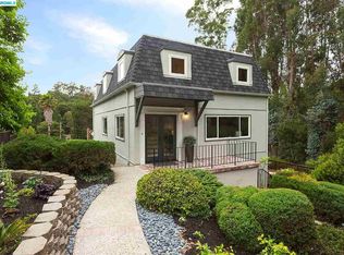 9039 McGurrin Rd, Oakland, CA 94605