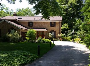 6633 Lybrook Ct, Bethesda, MD 20817