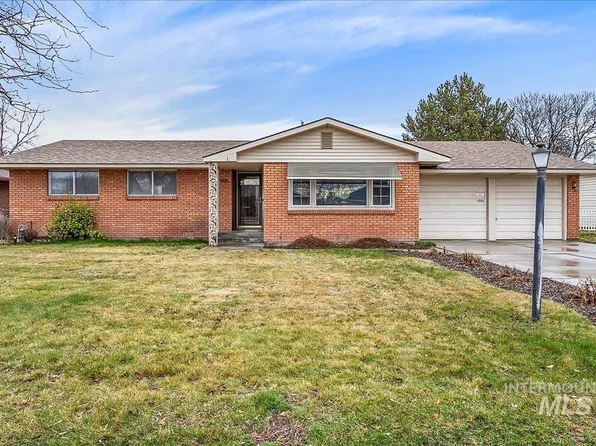 6526 W Holiday Dr, Boise, ID 83709