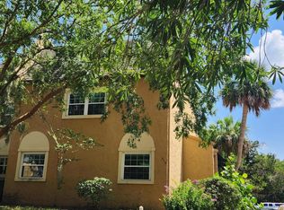 313 Greencastle Rd, Jacksonville, FL 32225